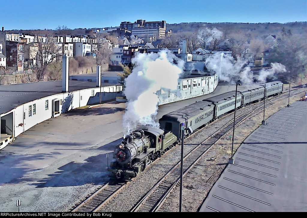 BLW 26 with the Iron Horse Society Santa Train for 2022